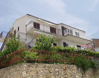 Apartament Gabric *